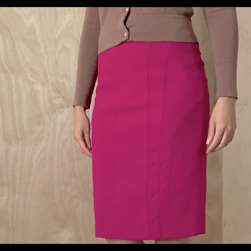 Banana Republic fuchsia pink pencil skirt.